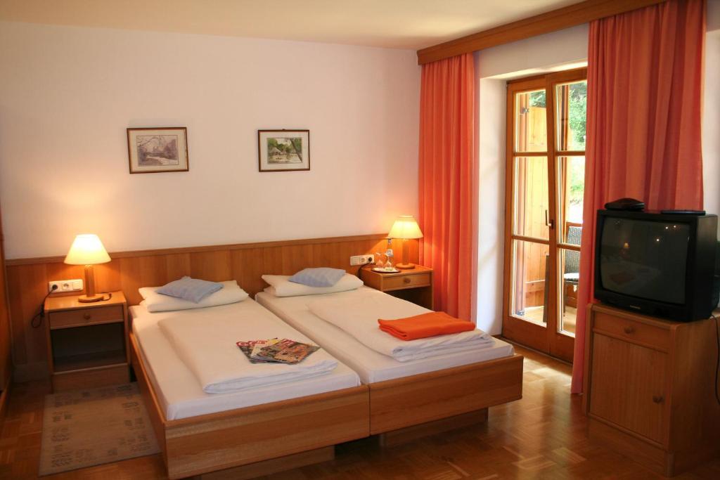 Ferienhaus Am Roemerweg Klais Rom bilde